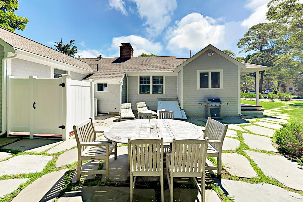 Cape River Retreat in Centerville, United States