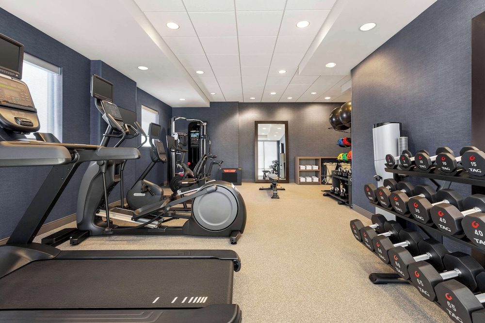 Home2 Suites by Hilton York - photo 28