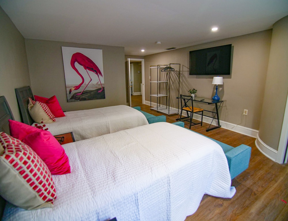 The Capitol Inn Tallahassee - photo 35