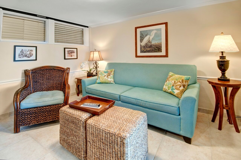 Coconut Palm Inn - photo 3