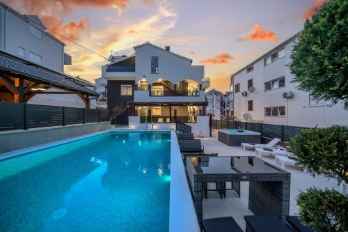 Villa Diamond — 4-Star Luxury Hotel in Trogir, Croatia