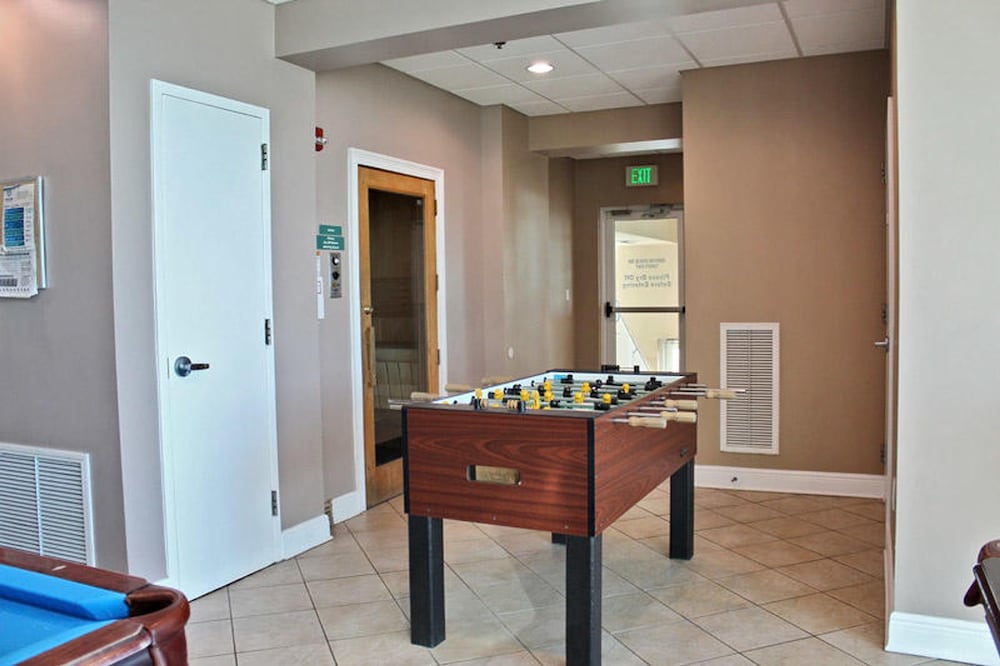 Crystal Shores West 1102 - photo 9