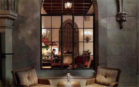 Chateau Marmont - photo 2