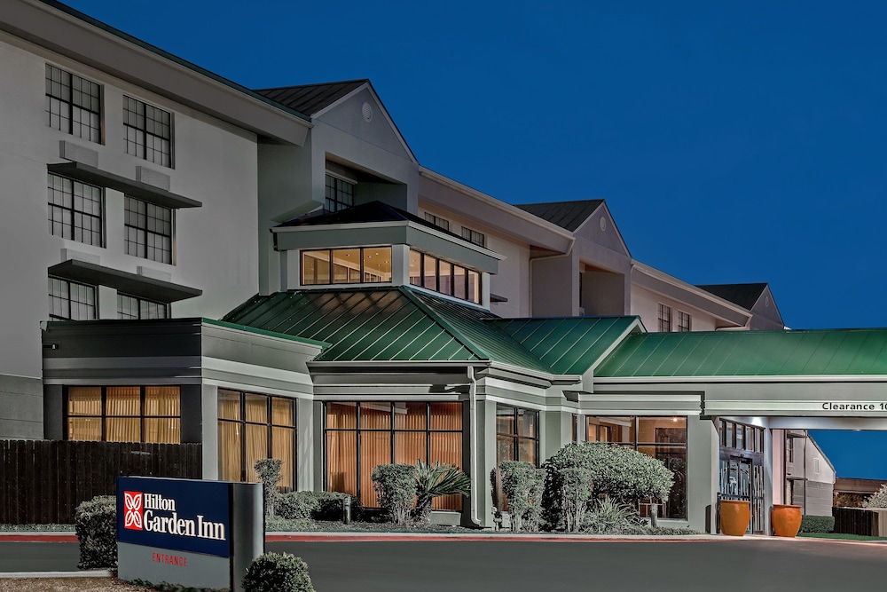 Hilton Garden Inn San Antonio Airport - photo 36