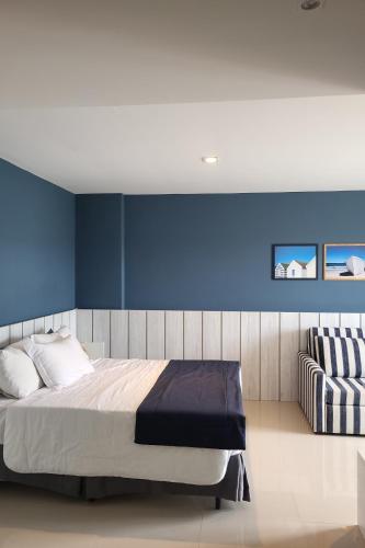 Flat luxo no Hotel samba Cabo Frio in Cabo Frio, Brasil