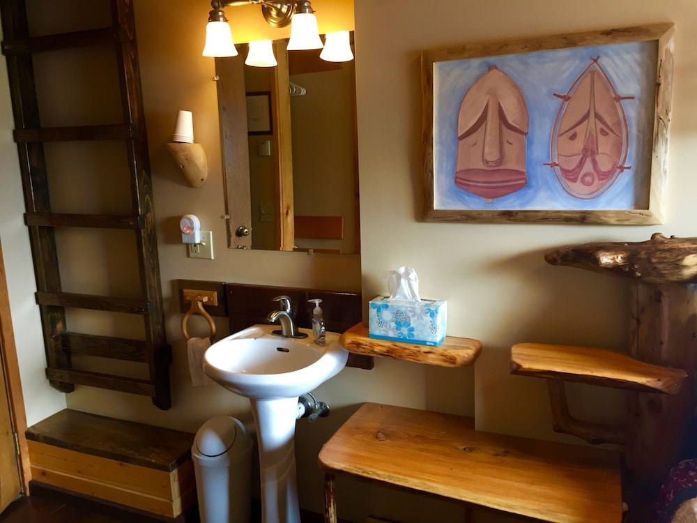 A Swan Nest Inn - photo 34
