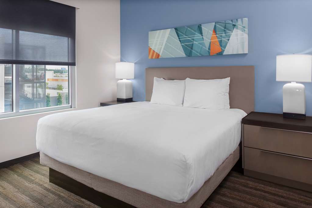 Hyatt House The Woodlands Shenandoah - photo 5