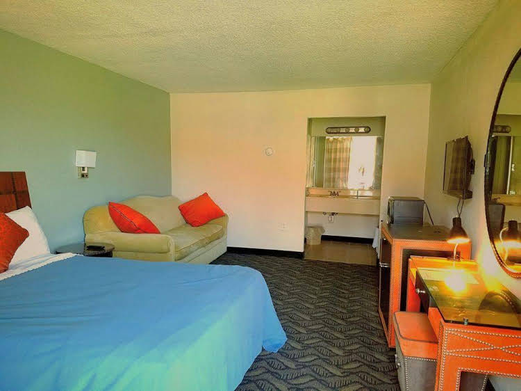 Florida Hotel - photo 14