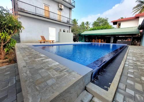 Catch Up Dambulla in Dambulla, Sri Lanka