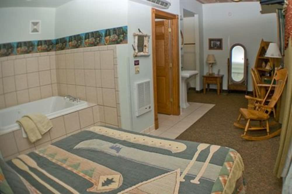 Stone Mill Hotel & Suites - photo 27