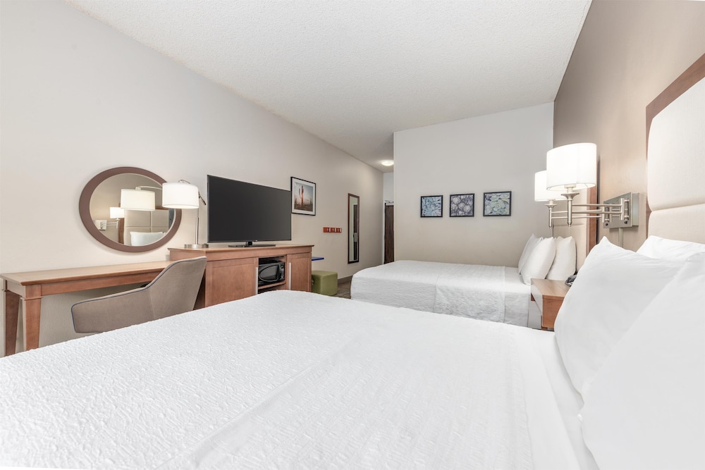 Hampton Inn Phoenix Midtown Downtown Area - photo 18