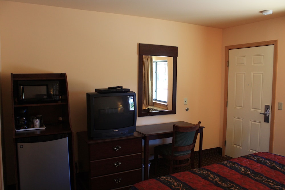 Gold Trail Motor Lodge - photo 11