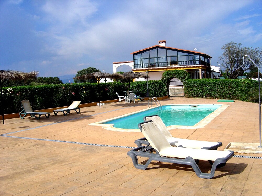 Casa Rural La Sierra De Monfrague 4953080 — Malpartida De Plasencia