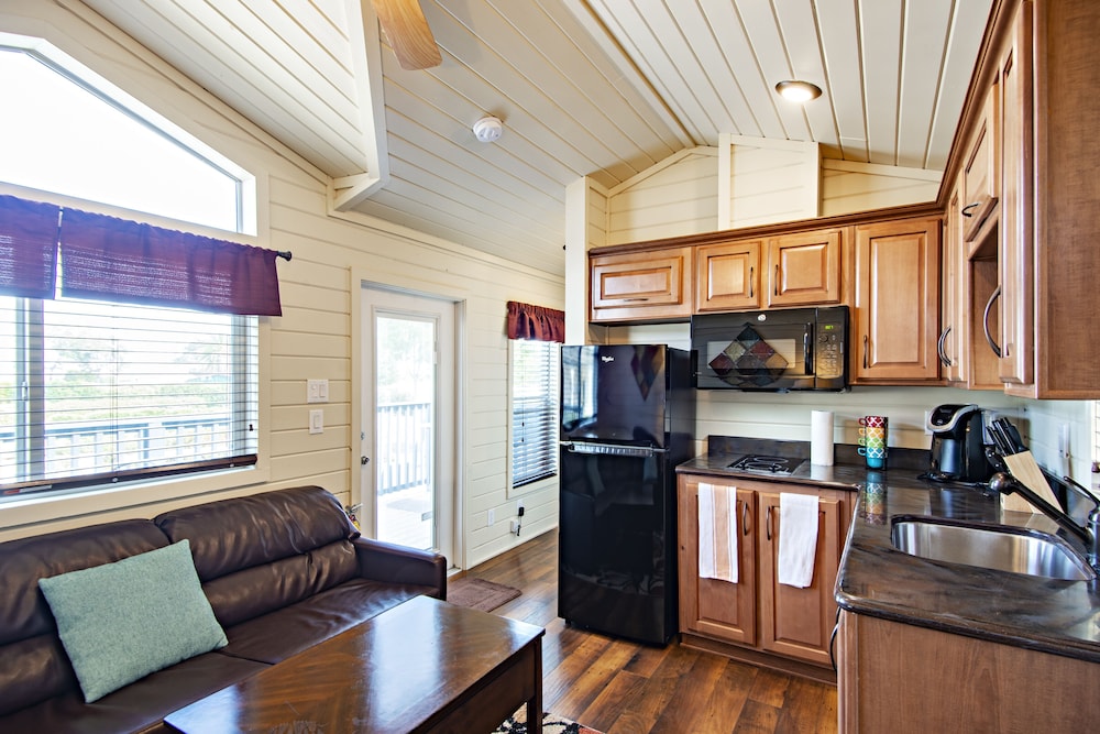 Vines RV Resort - photo 9