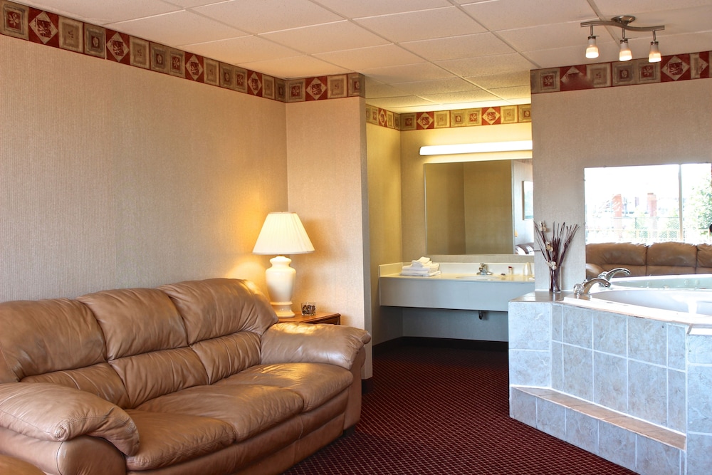 Regency Inn Richmond - photo 21