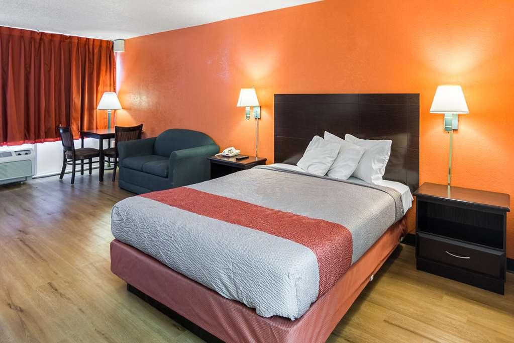 Motel 6 Groton CT Casinos Nearby - photo 9
