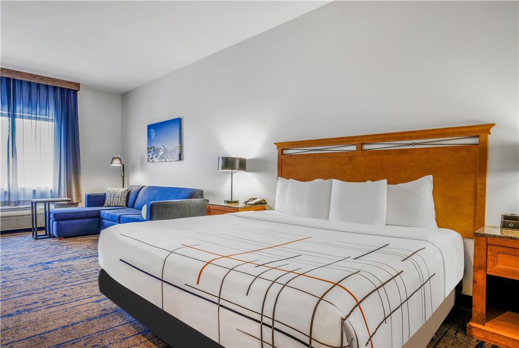 La Quinta Inn & Suites by Wyndham Twin Falls - photo 14