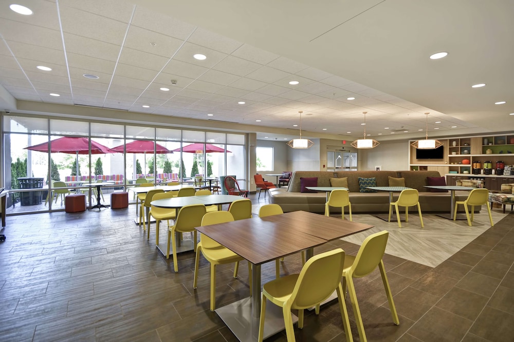 Home2 Suites by Hilton Queensbury Lake George - photo 3