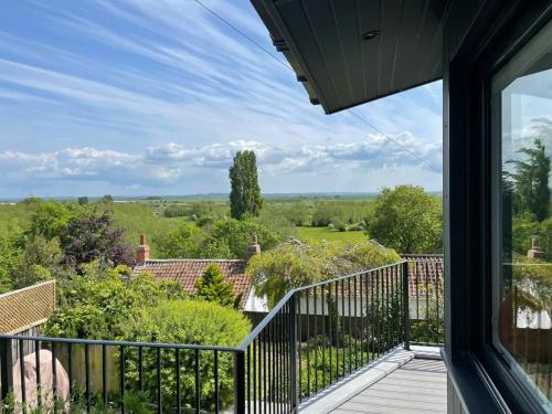 Stunning Hillside House — 4-Star Luxury Hotel in Langport, United Kingdom