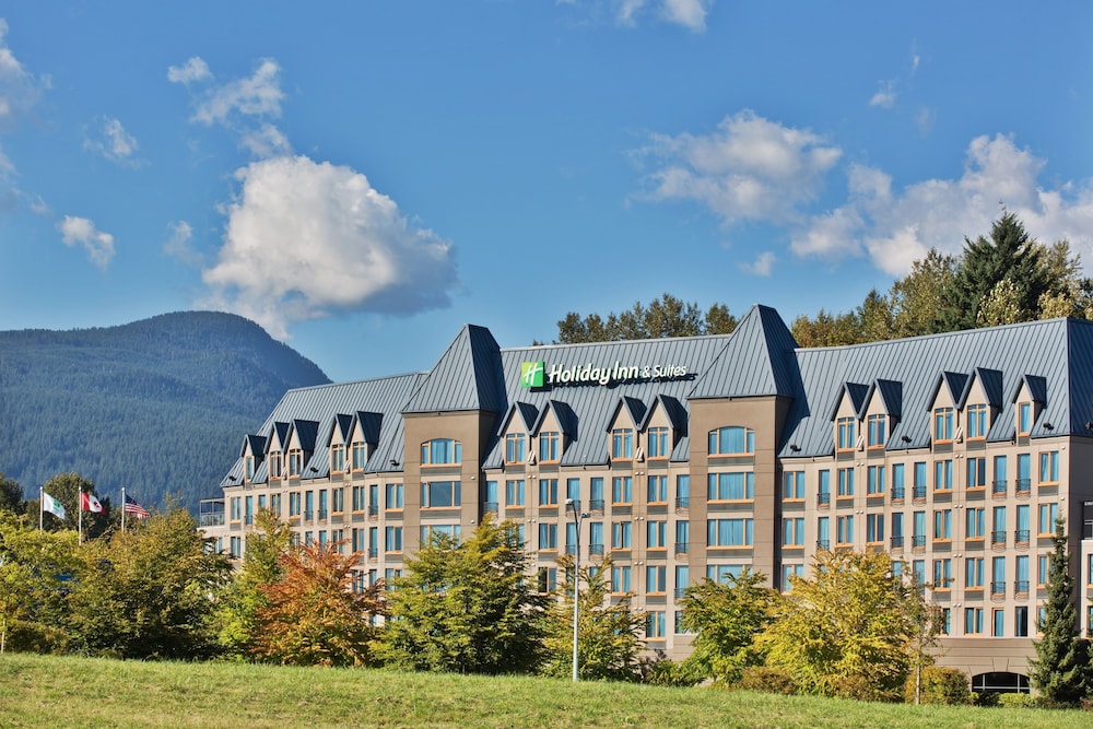 Holiday Inn Hotel & Suites North Vancouver by IHG in North Vancouver, Canada