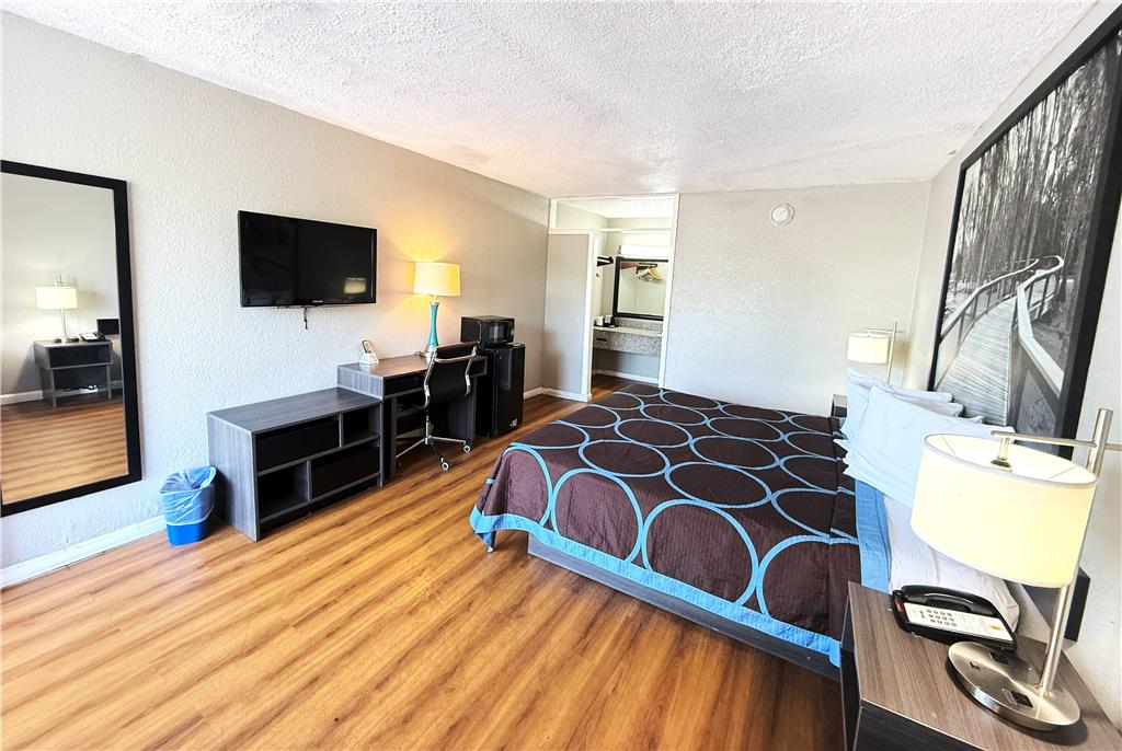Super 8 by Wyndham Hardeeville Savannah North - photo 15