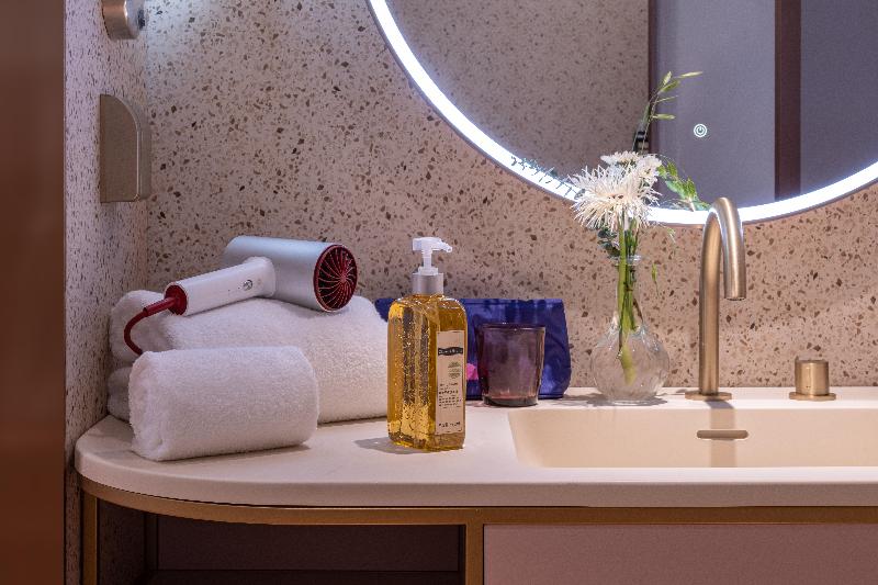Manxin Hotel Yantai Binhai Plaza — 4-Star Luxury Hotel in Yantai, People's Republic of China