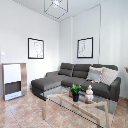 Madi01 — 4-Star Luxury Hotel in Athens, Greece