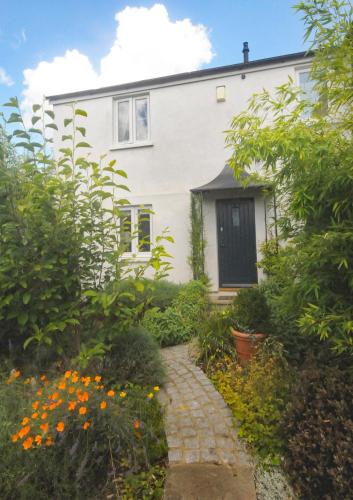 Mulberry cottage — 4-Star Luxury Hotel in Cheltenham, United Kingdom