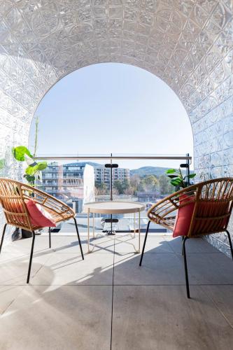 2 Bedroom 2 bath 1 Car on Lonsdale Street — 4-Star Luxury Hotel in Canberra, Australia