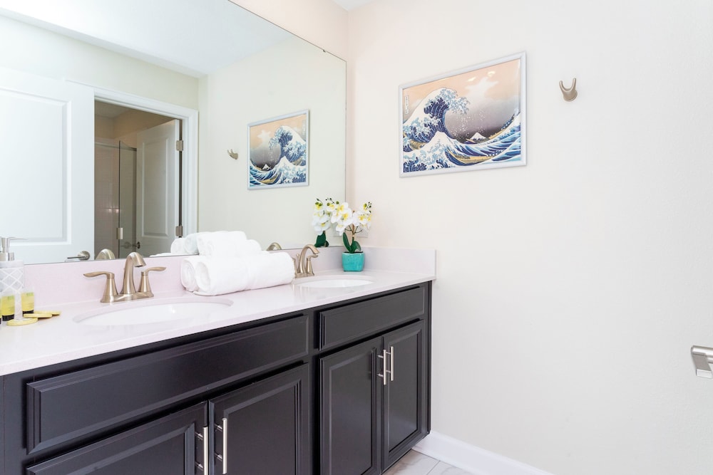Gorgeous 4Bd Close to Disney w Pool @ Champions Gate Resort 1196 - photo 41