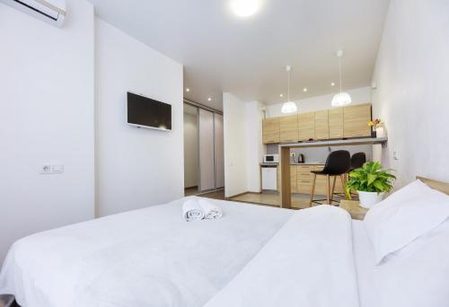 Nyvky Like Home Studio apt 20 — 4-Star Luxury Hotel in Kyiv, Ukraine