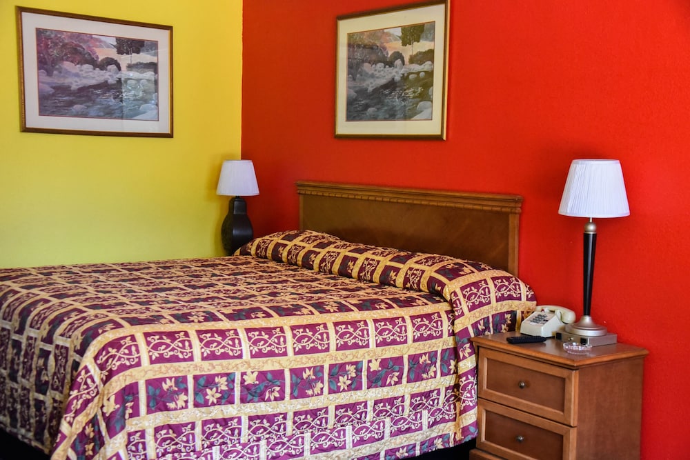 Homeplace Inn - photo 13