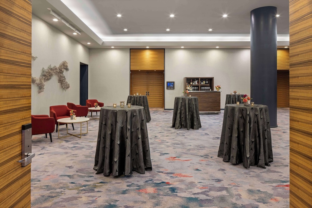 The Lofton Hotel Tapestry Collection by Hilton - photo 106