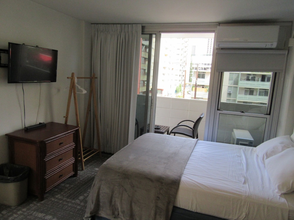 Waikiki Central Hotel - photo 9