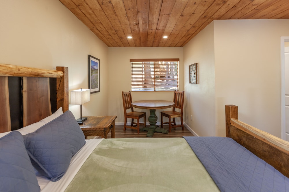 Tahquitz Pines Retreat - photo 32