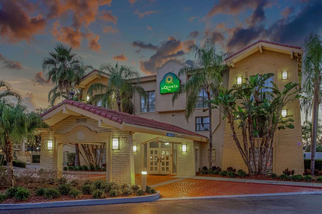 La Quinta Inn Tampa Bay Pinellas Park Clearwater - photo 3