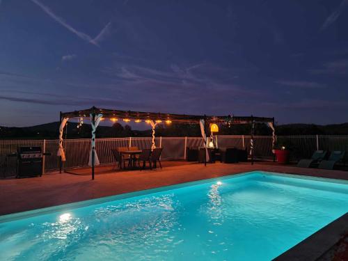 A L’ombre Des Chenes in Unknown City, France