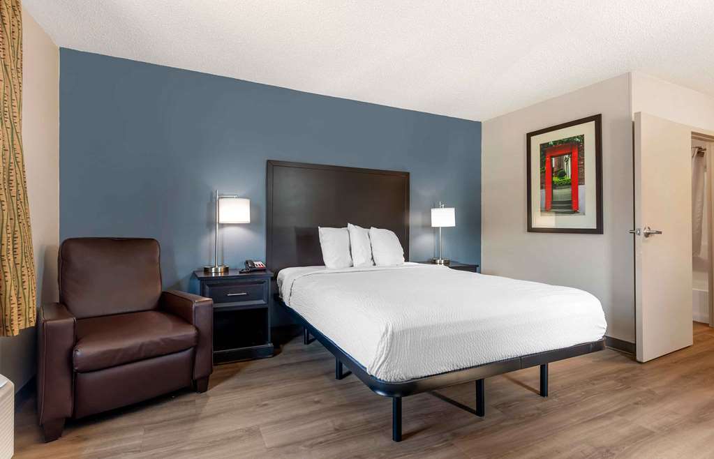 Extended Stay America Suites Fort Worth City View - photo 6