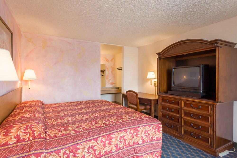 Bossier Inn and Suites - photo 14