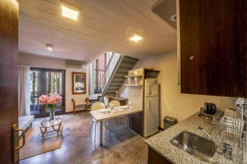 Splendid loft with suite and second room with services — 4-Star Luxury Hotel in Buenos Aires, Argentina