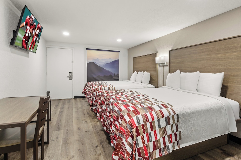 Red Roof Inn Wytheville - photo 17