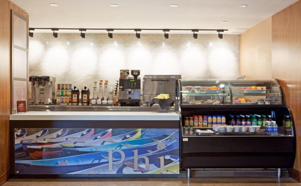 Hotel Indigo Boston Newton Riverside - photo 10
