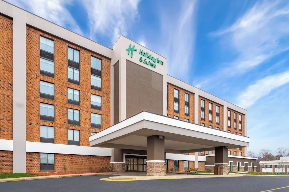 Holiday Inn Stes West End By Ihg in Richmond, United States
