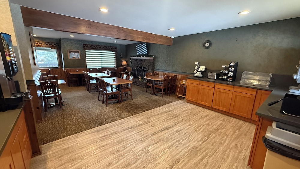 Stewart Lodge - photo 25