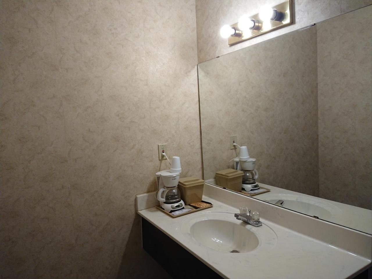 Stone Brook Inn - photo 18