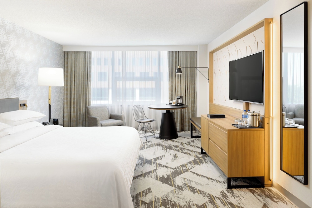 Sheraton Cerritos Hotel - photo 31
