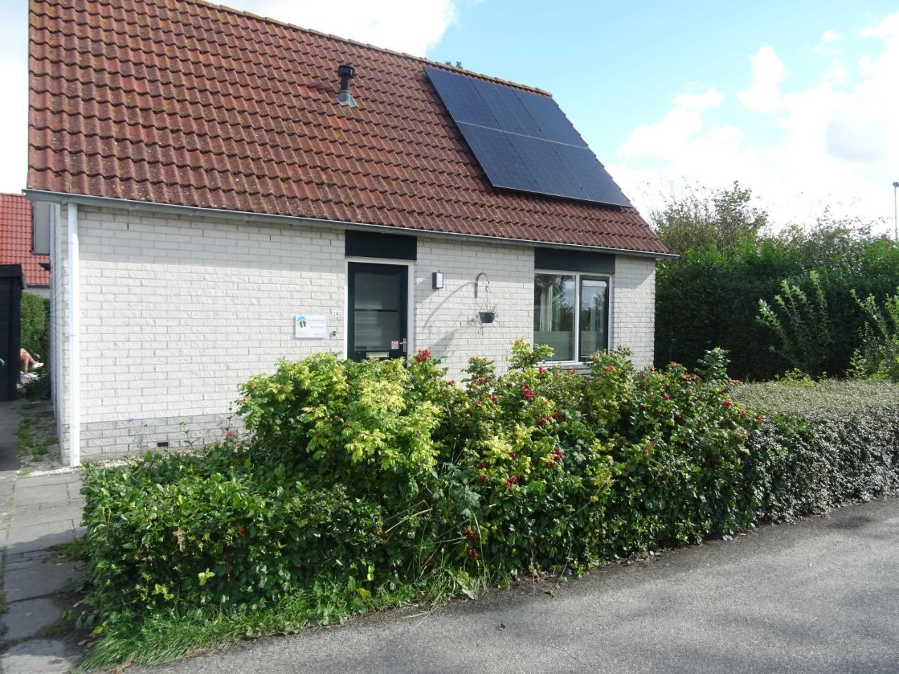 Kustverhuur Park Schoneveld Stern 240 in Breskens, Netherlands