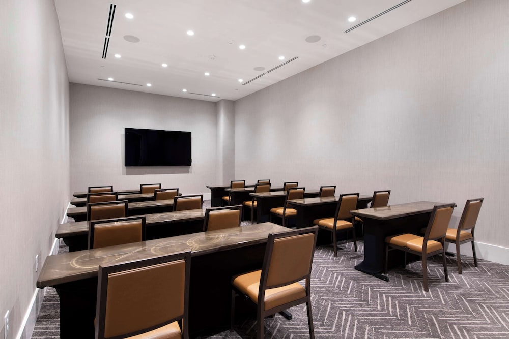 Embassy Suites by Hilton Raleigh Durham Airport Brier Creek - photo 91