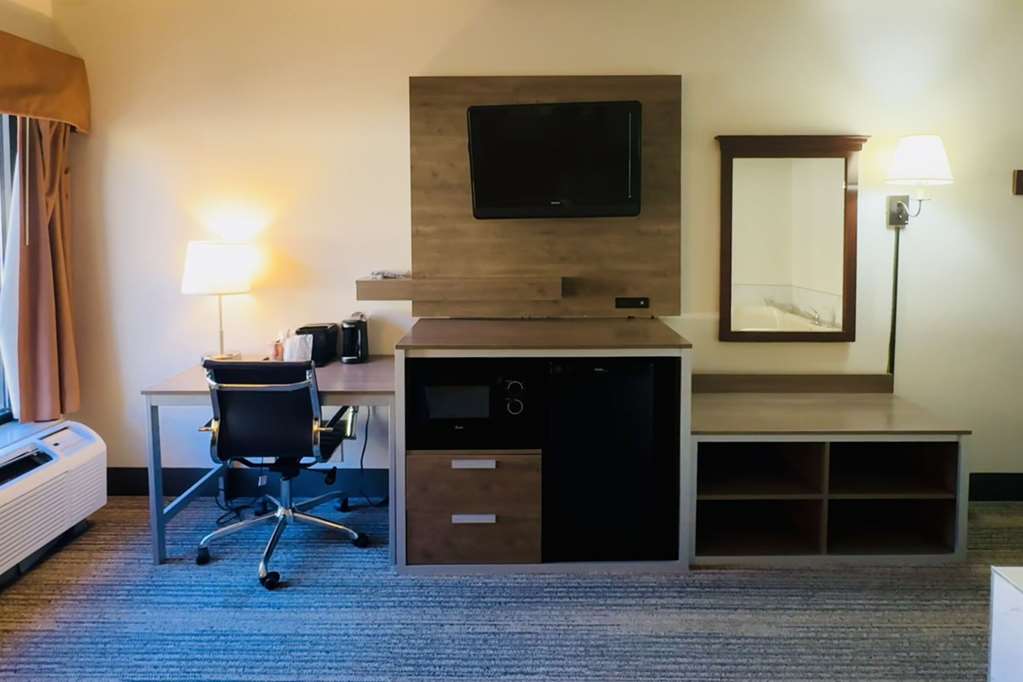 Quality Inn Danville University Area - photo 30