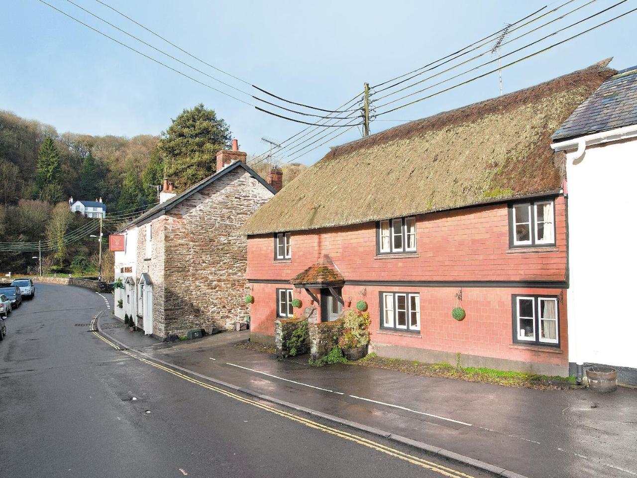 The Boot — 4-Star Luxury Hotel in Dulverton, United Kingdom